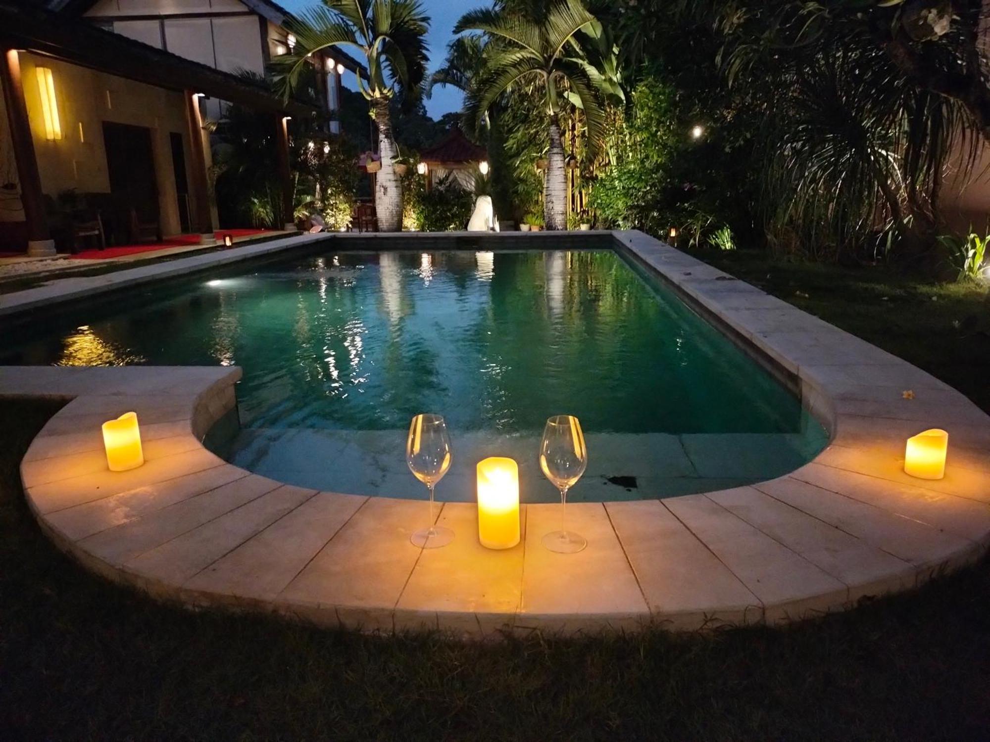 Villa Pilou Boutique Hotel タナロット エクステリア 写真